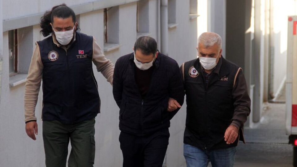 11 ilde FETÖ'nün TSK yapılanmasına yönelik operasyon