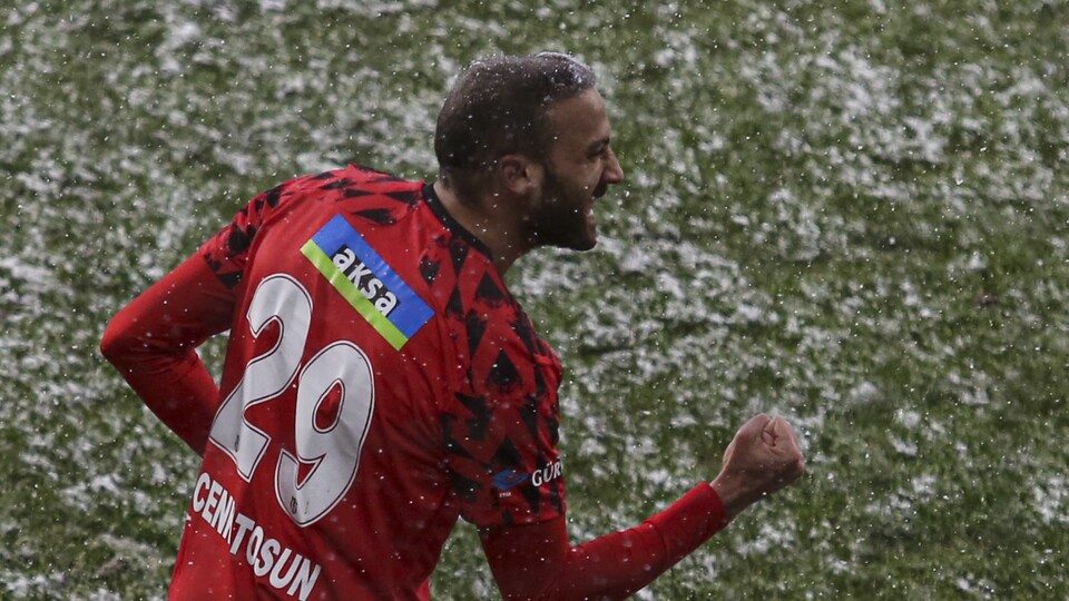 Cenk Tosun'un son durumu