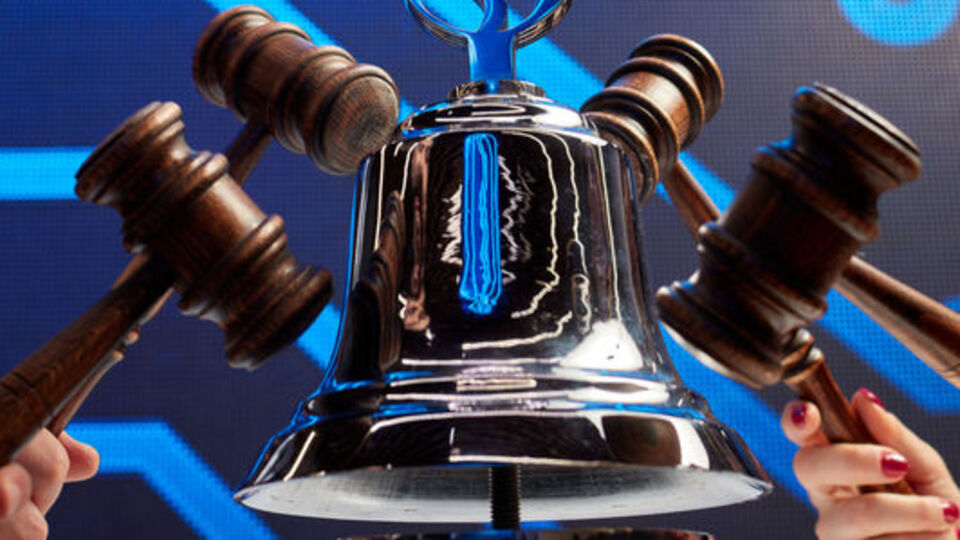 Borsa devlerini bekliyor