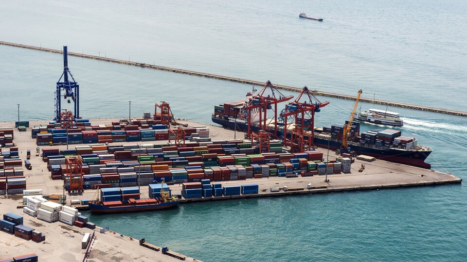 Suudi Arabistan'la ticarette sert düşüş