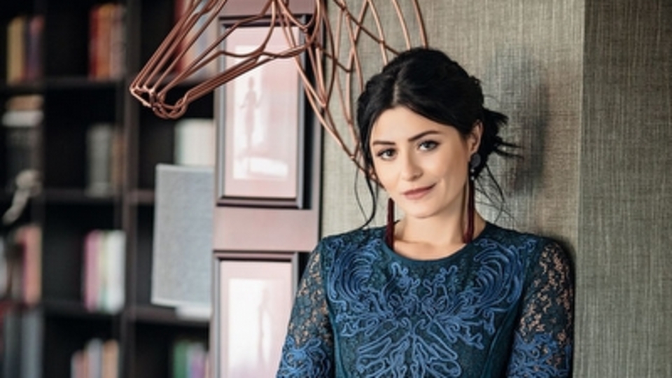 Deniz Çakır kimdir?