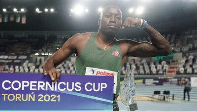 27 yıllık dünya rekorunu kırdı!