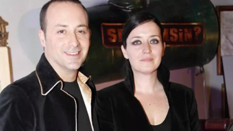 Özge Çevik kimdir?