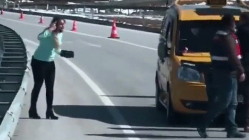 Pitbulu alınmak istenince başına silah dayadı!