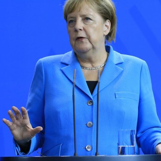 Merkel'den "aşı pasaportu" açıklaması