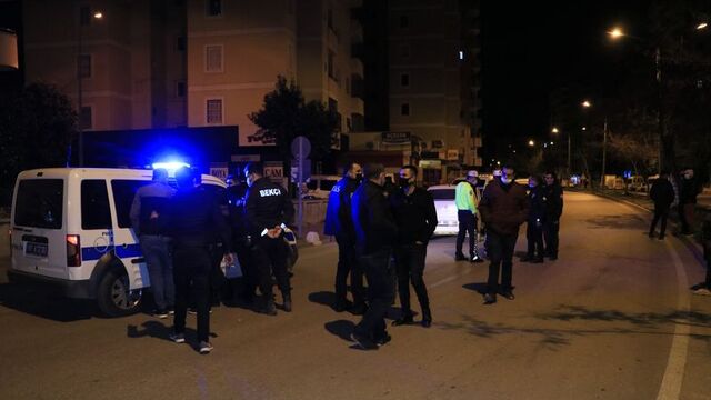 Motosiklete çarpıp kaçan zanlılar gözaltına alındı