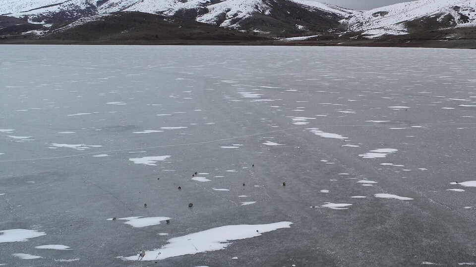 İsveç'te donmuş gölde facia! 4 ölü