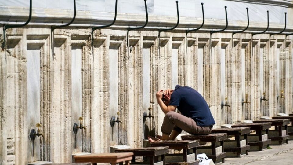 Abdest nasıl alınır?