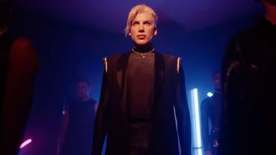 Kerimcan Durmaz'dan 'Peşimde'