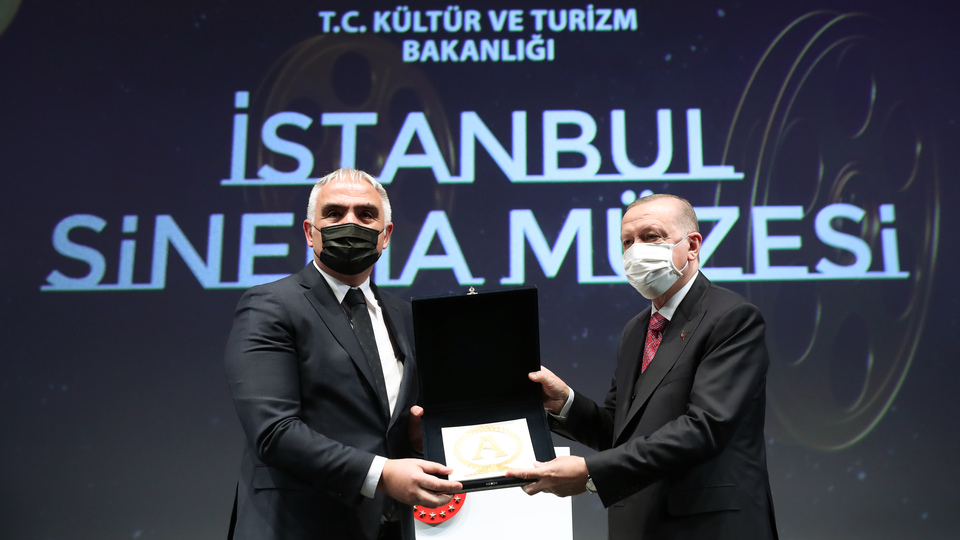 Cumhurbaşkanı Erdoğan'dan önemli açıklamalar