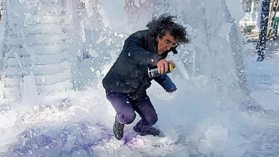 Dekanı kendi eseri öldürecekti!