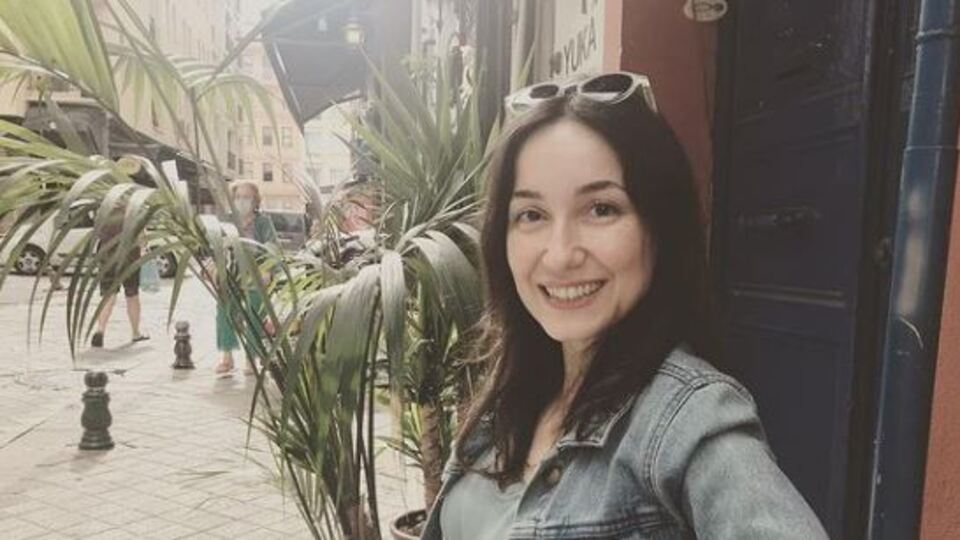 Menajerimi Ara Barış'ın annesi Ayla kim?