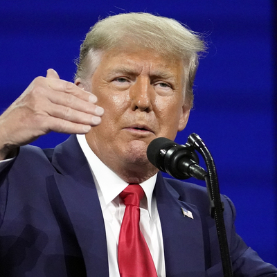 Trump'tan adaylık sinyali!