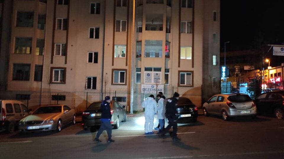 Esenyurt'ta silahlı saldırı: 2 yaralı