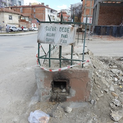 Asırlık türbe boş çıktı!
