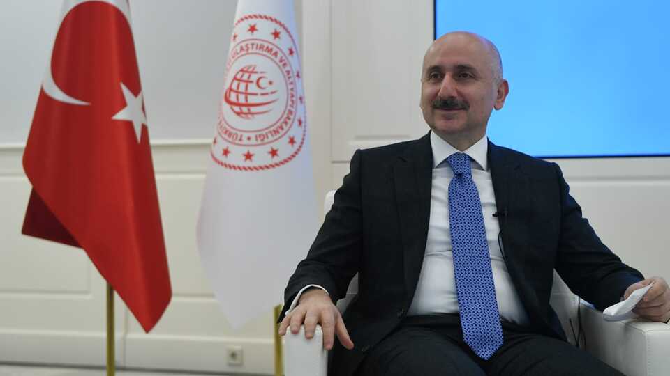 'İstanbul'a iki raylı sistem hattı daha'