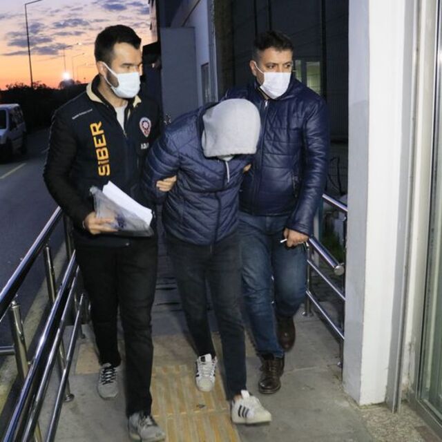 Adana'da yasa dışı bahis operasyonu: 11 gözaltı