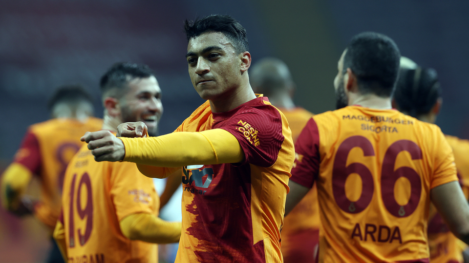 Mostafa, Salah'ı solladı!