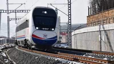 Hızlı trende 15 gün uygulaması başladı