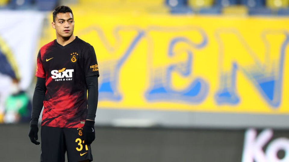 Mohamed kırmızı gördü!