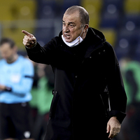 Terim'den sert tepki!