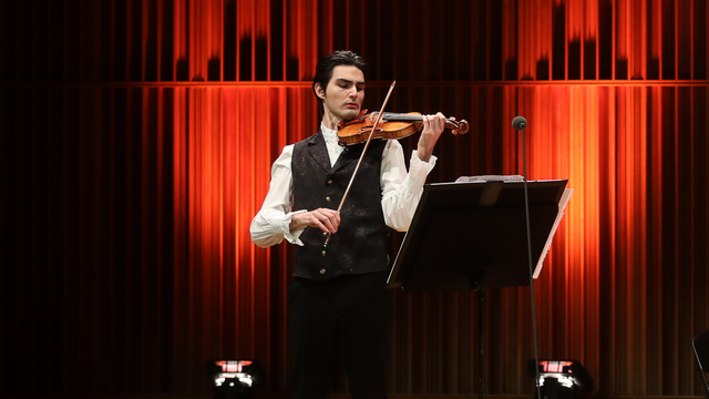 Mozart'tan Chopin'e yolculuk İş Sanat'ta