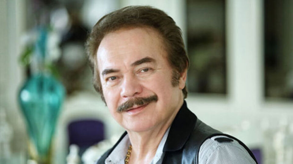 Orhan Gencebay kimdir?