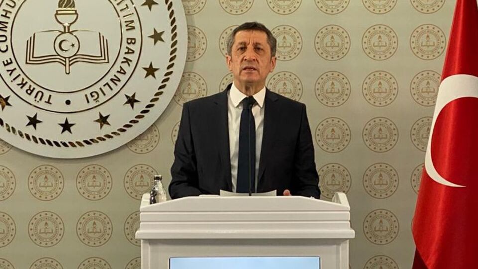 Milli Eğitim Bakanı Selçuk'tan velilere çağrı