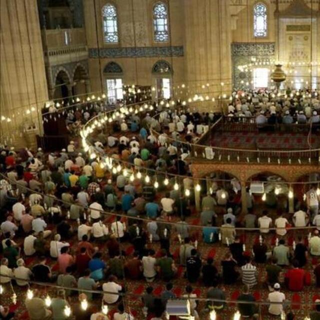 İstanbul cuma namazı saati