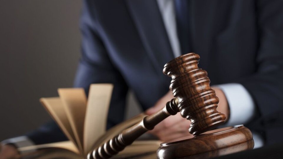 Hukuk fakülteleri kaç yıl oldu?