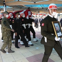 Bitlis şehitlerine veda