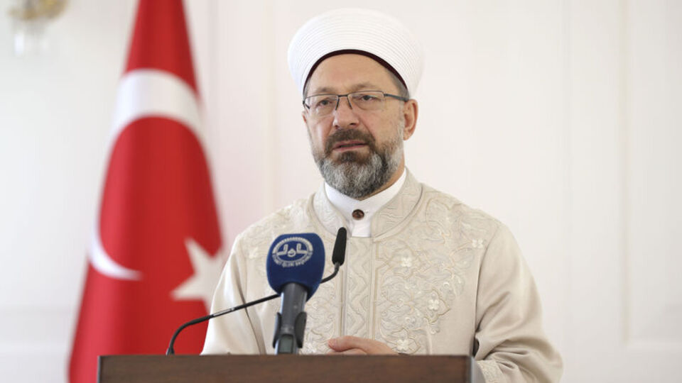 Erbaş, koronavirüse yakalandığını duyurdu