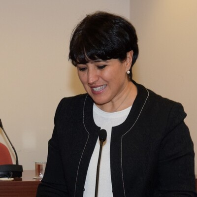 Dilimizde bile dişil eril kelimeler yok