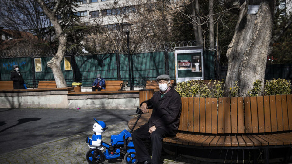 Hafta sonu sokağa çıkma yasağı saatleri nedir?
