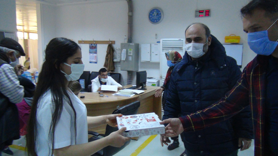 Doktora tehditte pizzalı uzlaşma