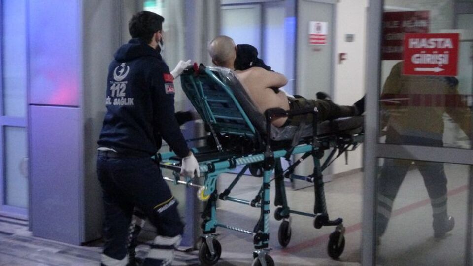 Kocaeli'de bıçaklı kavga: 2 yaralı, 2 gözaltı