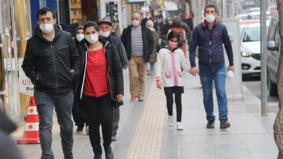 Vakaların arttığı kentte belediye başkanı da pozitif!