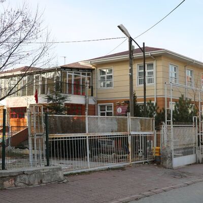 Anaokulunda 'Korona!' 10 öğretmenden 4'ü pozitif!