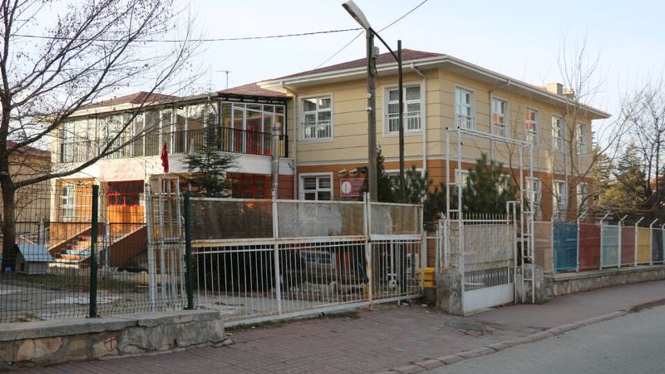 Anaokulunda 'Korona!' 10 öğretmenden 4'ü pozitif!