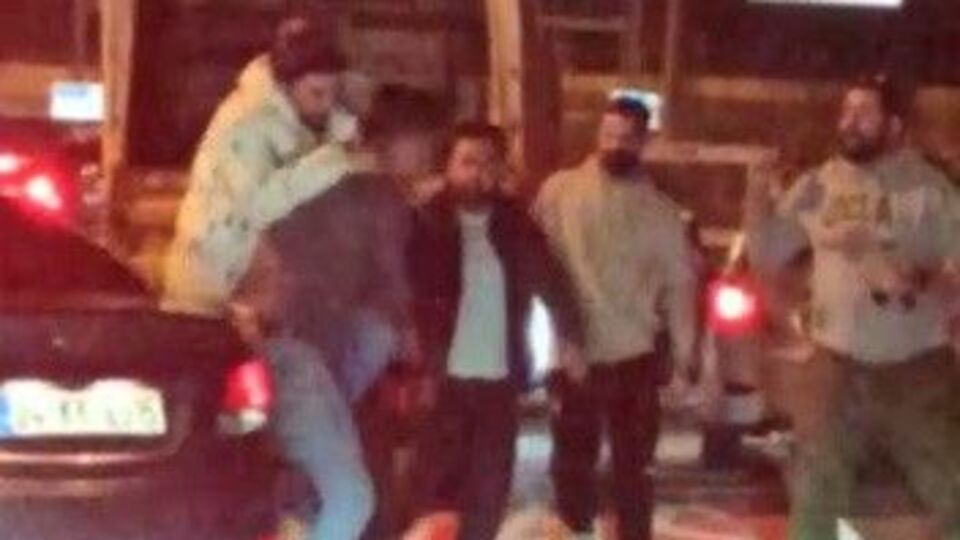 'Makas' atan sürücüye meydan dayağı!