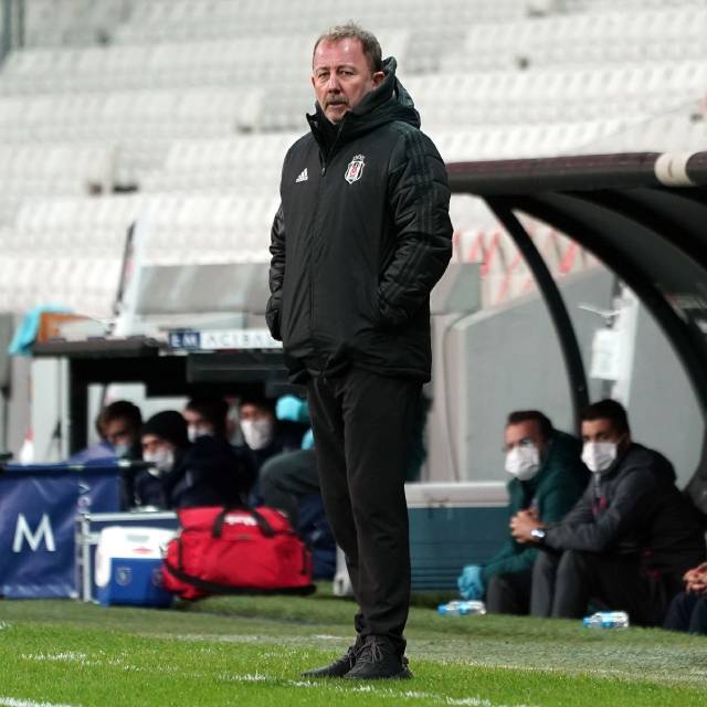 Beşiktaş'ta hedef 2'de 2!
