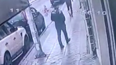 Bankada 'biber gazlı' soygun!