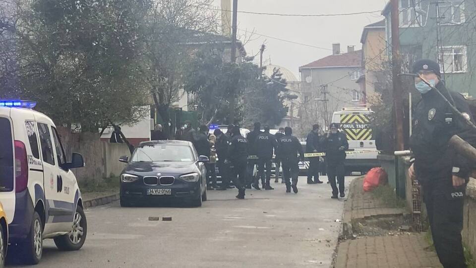 Sultanbeyli'de iki kardeşe silahlı saldırı!