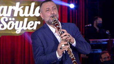 Hüsnü Şenlendirici kimdir, kaç yaşında?