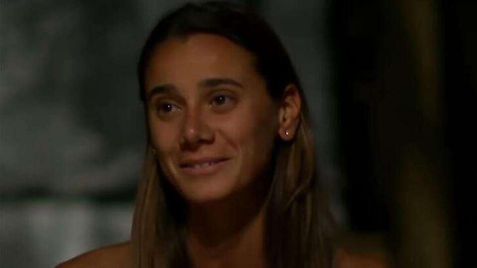 Survivor Melis kimdir?