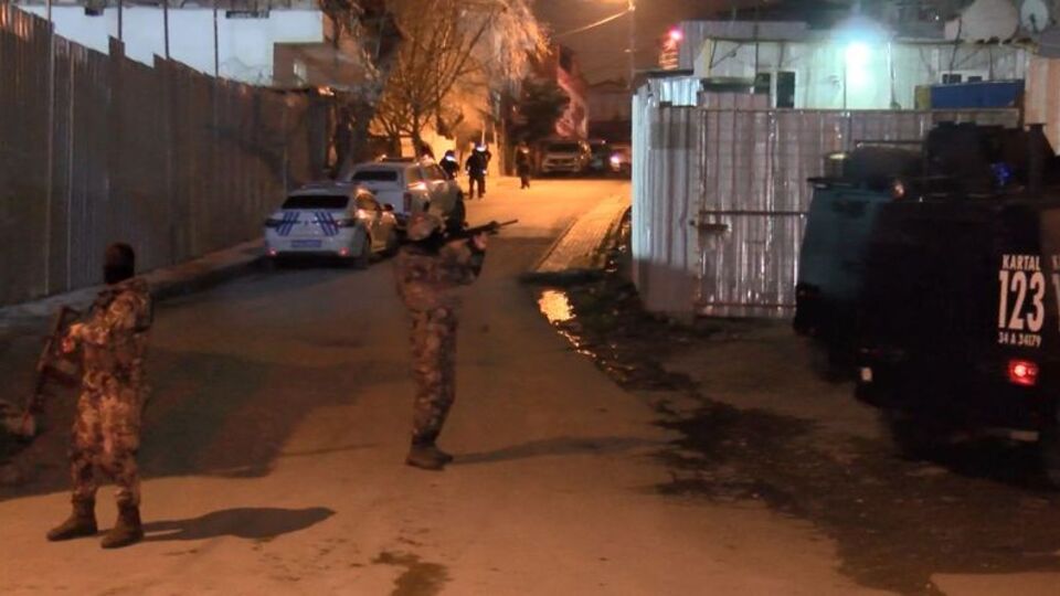 İstanbul'da 2 ilçede kovalamaca: 3 gözaltı