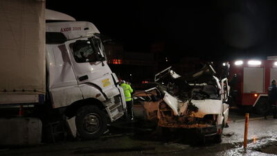 Sakarya'da feci kaza: 1 ölü, 2 yaralı