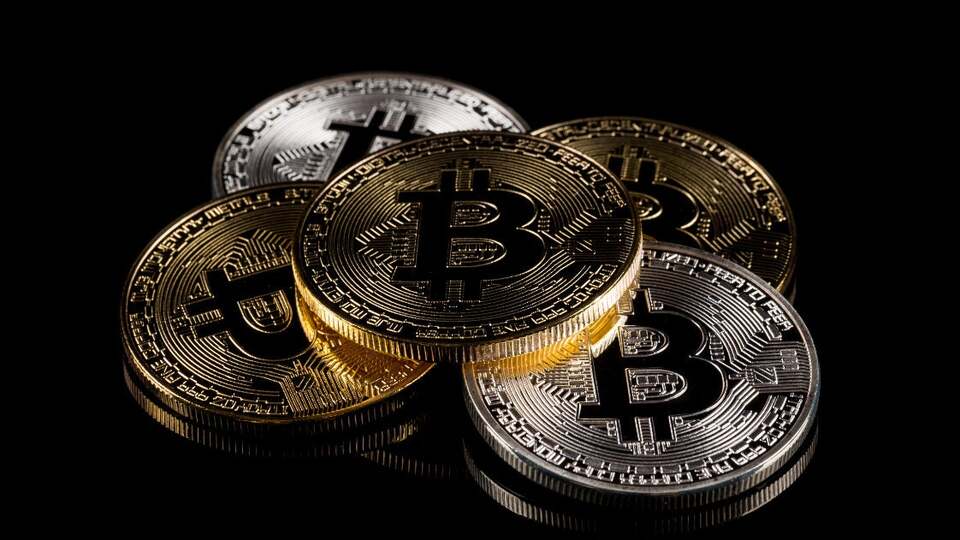 Bitcoin rekoru zorluyor