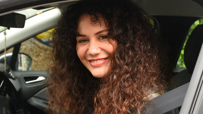 'İşlerle ilgileniyorum'