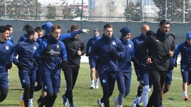 BB Erzurumspor'un yüzü Trabzonspor'a karşı gülmüyor
